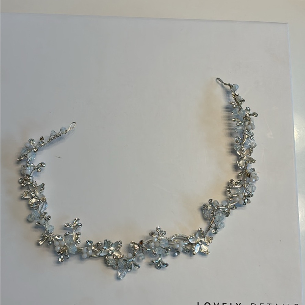 Wedding hair accessory